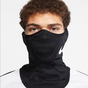 Brand new Nike Winter Warrior Snood. (S/M)